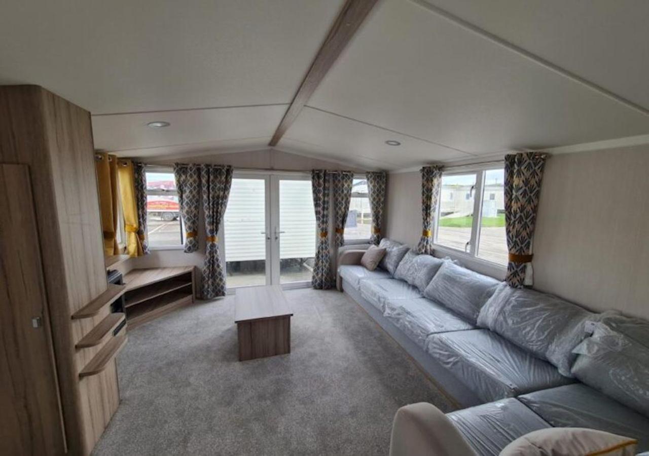 Caravan On Fantastic Site Данбар Экстерьер фото